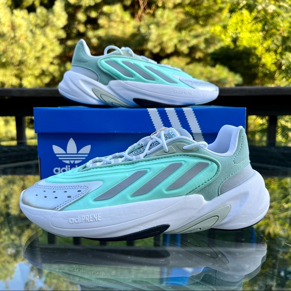 adidas Shoes - Adidas Ozelia Women’s Athletic Sneakers Shoe